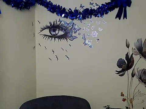 StrangerGi online show from 02.13.25