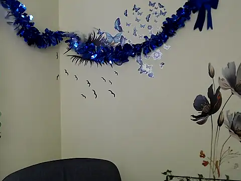 StrangerGi online show from 02.15.25