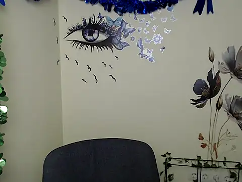 StrangerGi online show from 02.21.25