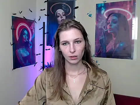 StrangerGi online show from 09.18.25