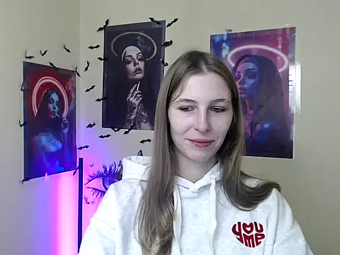 StrangerGi online show from 11.10.25