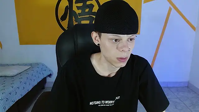 Snapshot of Matthew_Boy_ chatting on 02.07.25 Matthew Boy  online show from 02.07.25