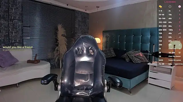 MelanieRioss online show from 10.09.25