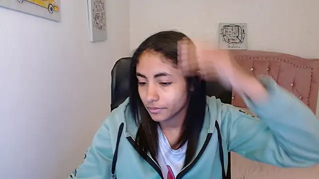 shaneelle online show from 03.13.25