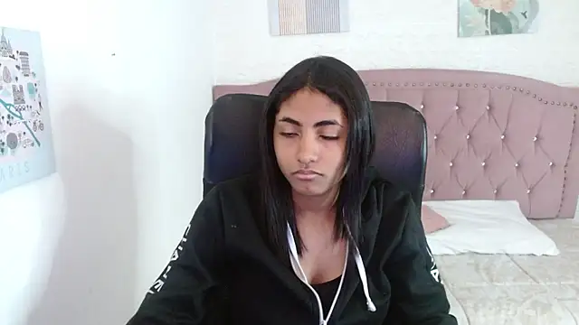 shaneelle online show from 10.11.25