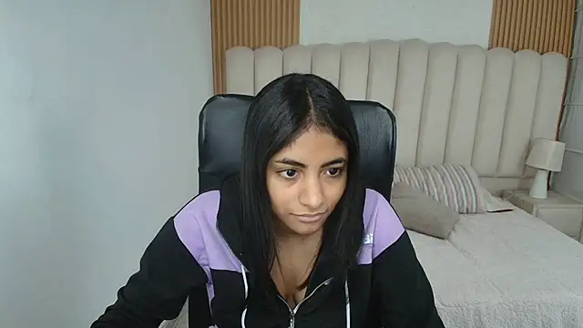 shaneelle online show from 04.09.26