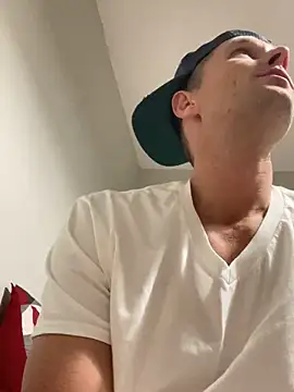 Snapshot of Camcam21 chatting on 12.26.24 Camcam21 online show from 12.26.24