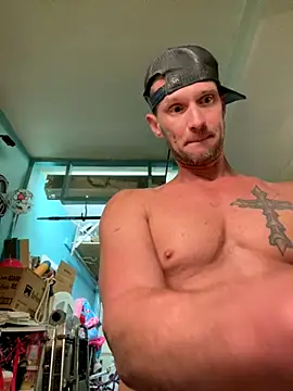 Snapshot of Camcam21 chatting on 11.03.25 Camcam21 online show from 11.03.25