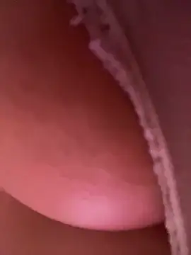 izanmiller2001 online show from 12.19.25