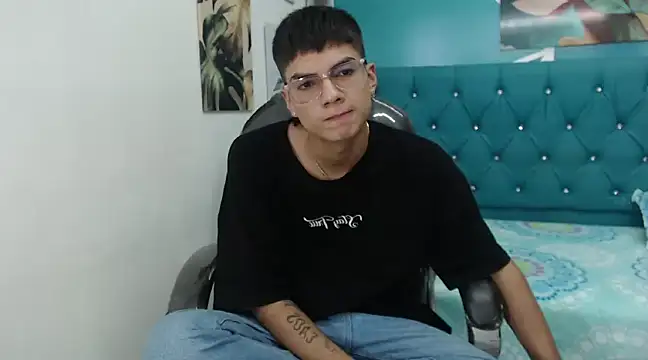 Noha scott online show from 12.05.24