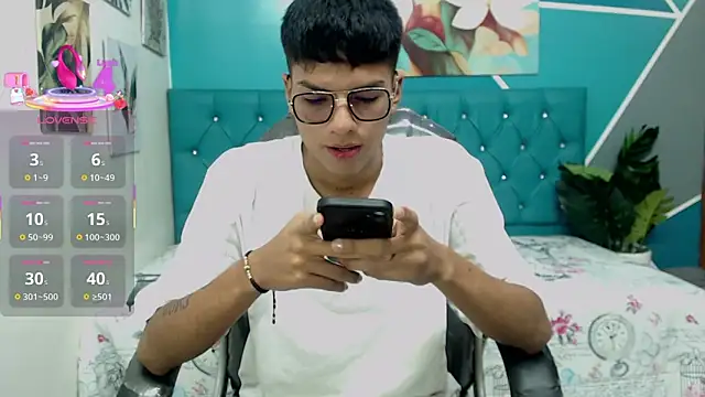 Noha scott online show from 10.15.25