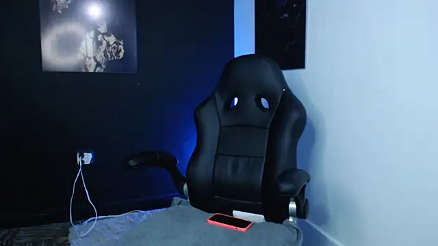 lola red95 online show from 12.20.25