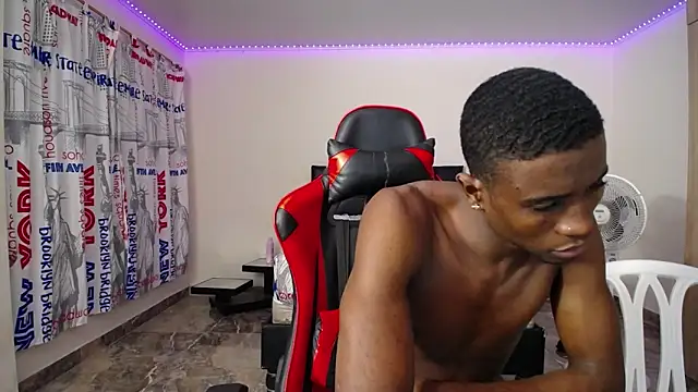 Couplex sexx online show from 10.28.25