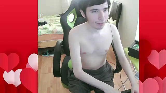 Snapshot of Twink_martinboy chatting on 03.02.25 Twink martinboy online show from 03.02.25