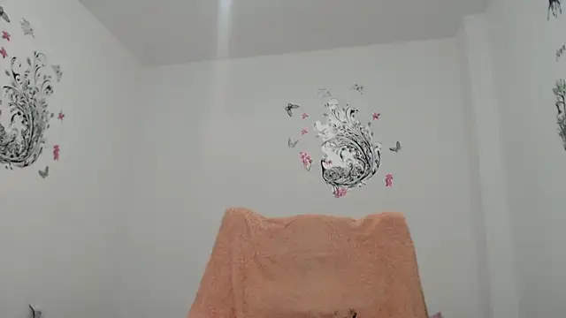 BustyAmanda online show from 12.19.24