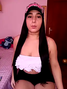 Snapshot of Juanamd1 chatting on 02.04.25 Juanamd1 online show from 02.04.25