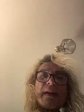 Snapshot of jennaycaa chatting on 11.02.25 jennaycaa online show from 11.02.25