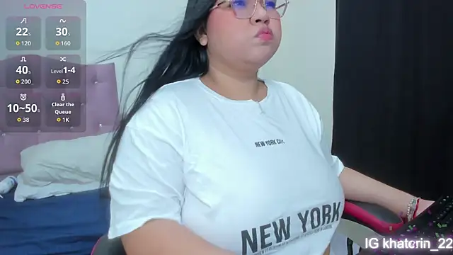 april lopez6 online show from 09.18.25