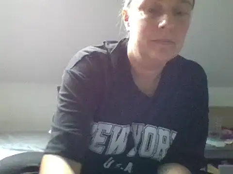 scrummymummy2 online show from 10.07.25