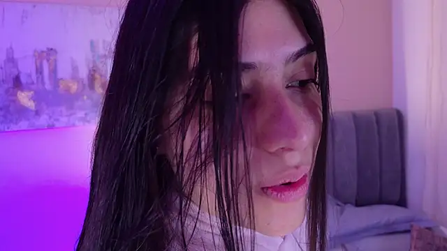 dakotaa   online show from 04.18.26