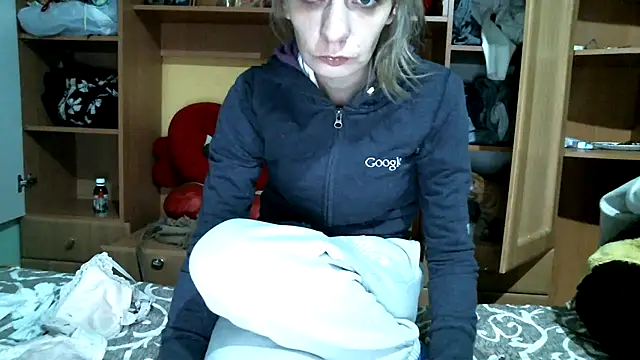 DennisXCaroll online show from 01.01.25