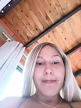 SamaraJay1 online show from 02.13.25