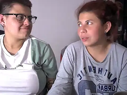 Snapshot of tatsumi_nao chatting on 01.05.25 tatsumi nao online show from 01.05.25