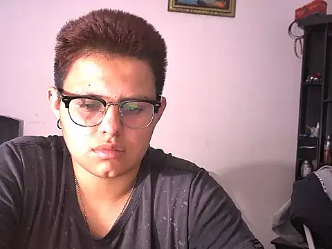 Snapshot of tatsumi_nao chatting on 01.08.25 tatsumi nao online show from 01.08.25