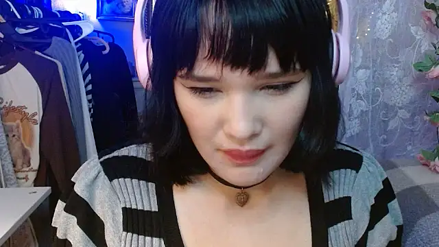 Snapshot of nomichuu chatting on 04.24.26 nomichuu online show from 04.24.26