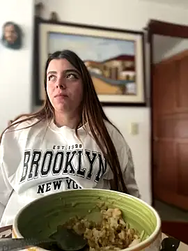 Cloew Marz online show from 09.18.25