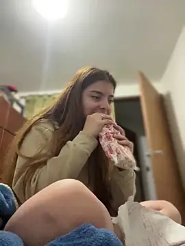 Cloew Marz online show from 11.07.25