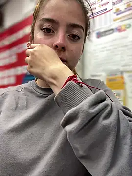 Cloew Marz online show from 11.12.25