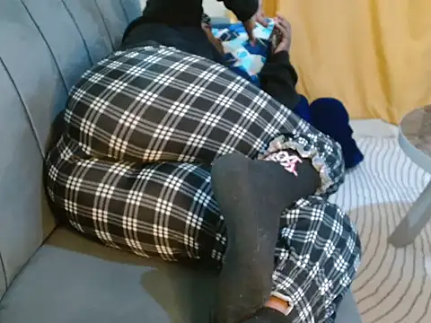 leslysexygirl online show from 09.23.25