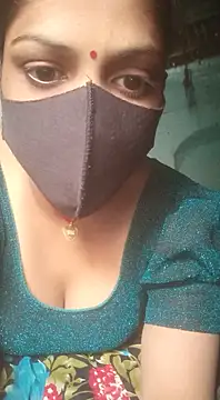 Snapshot of haymona chatting on 02.05.25 haymona online show from 02.05.25