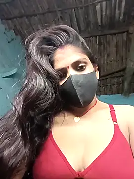 Snapshot of haymona chatting on 03.20.25 haymona online show from 03.20.25