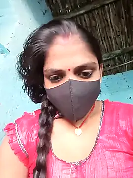 Snapshot of haymona chatting on 03.21.25 haymona online show from 03.21.25