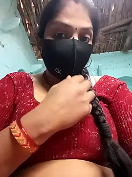 Snapshot of haymona chatting on 02.11.26 haymona online show from 02.11.26