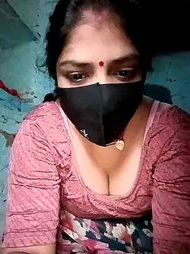 Snapshot of haymona chatting on 02.21.26 haymona online show from 02.21.26