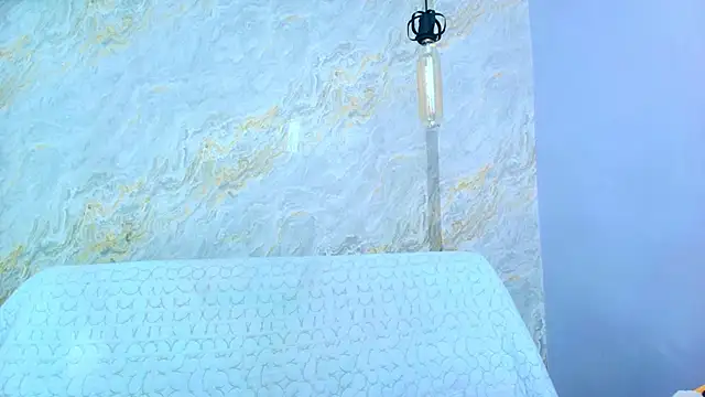 Mia candy 0 online show from 11.22.25