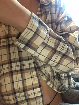 indie-rayne online show from 02.28.25