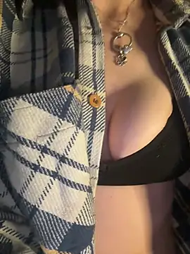 indie-rayne online show from 03.16.25