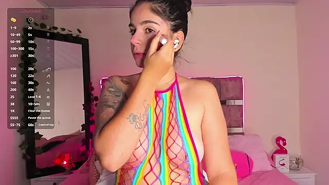 AmyWesley online show from 02.02.25