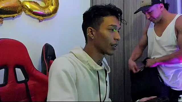 Snapshot of TommyGun_22 chatting on 01.10.25 TommyGun 22 online show from 01.10.25