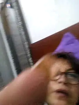 Kazsandraa online show from 02.14.25