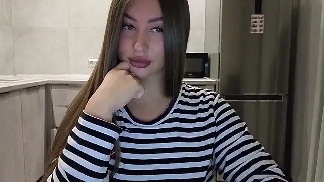 Cinderella     online show from 01.12.26