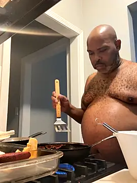 ChiRaqb8 online show from 11.08.25