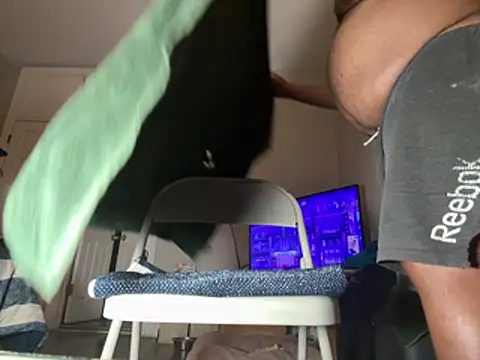 ChiRaqb8 online show from 04.11.26