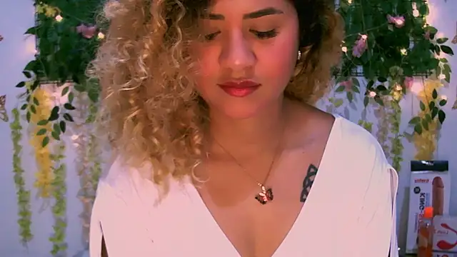 Crysrus online show from 03.02.25