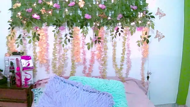 Crysrus online show from 03.31.26