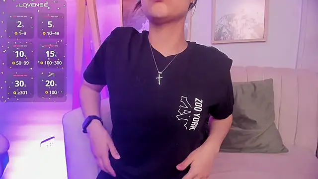 lara madisson online show from 01.11.25